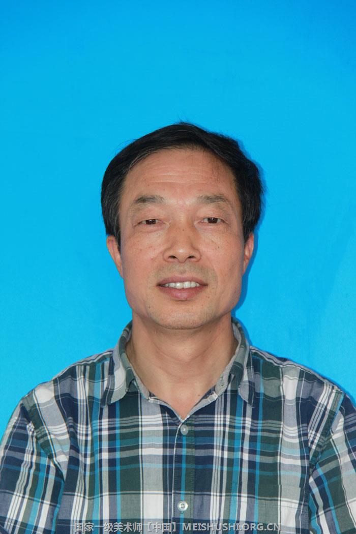 潘维良介绍  潘维良  医学博士，主任医师，教授。国家高级营养师、高级心理咨询师